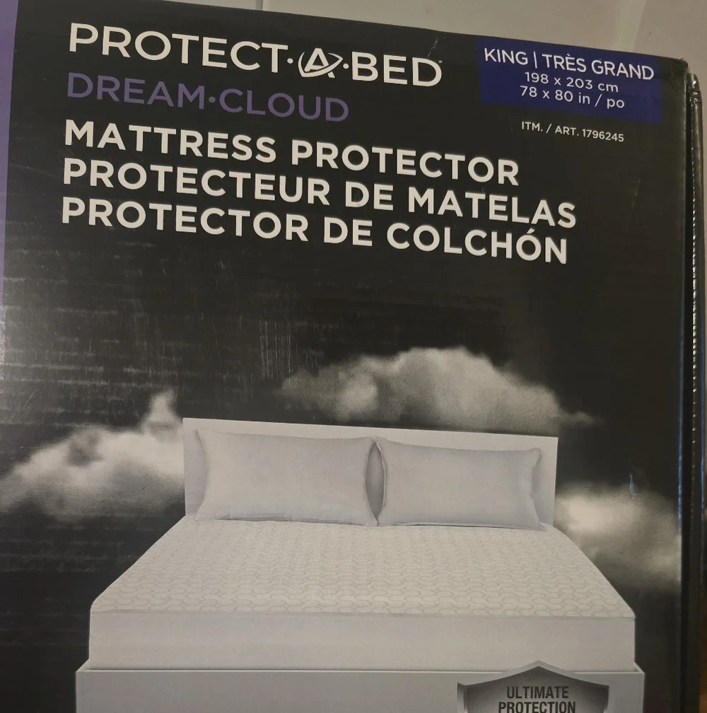 NEW Protect A Bed Dream Cloud Mattress Protector King 78